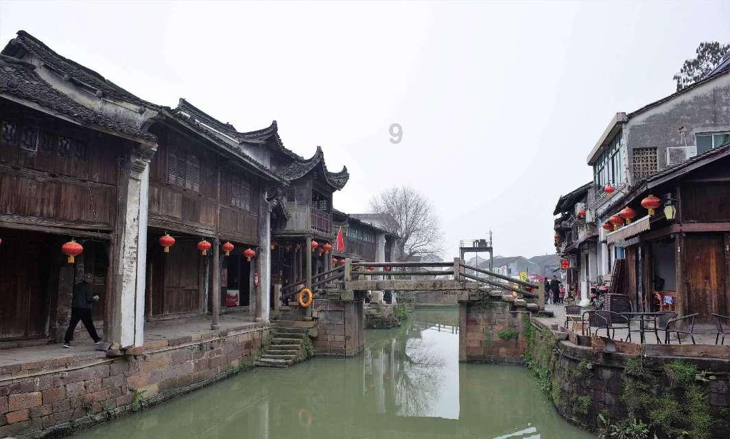 救援可怜的穴居人